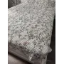 Вафельное покрывало 200×230 см айвори с оливково-зелёными цветами